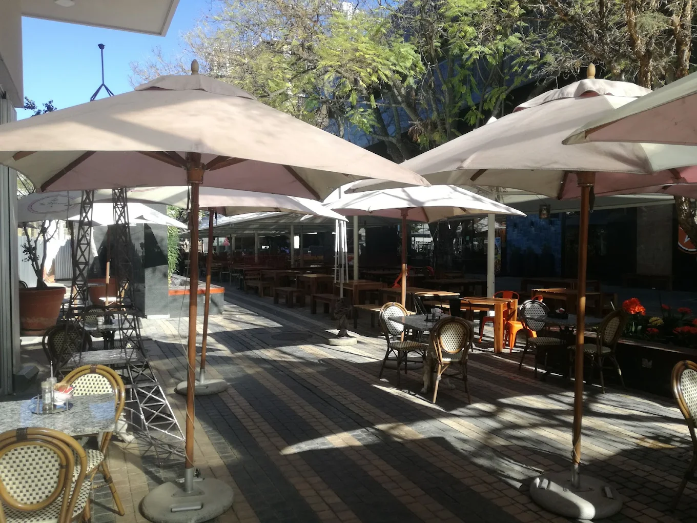 Restaurants at The Zone Rosebank